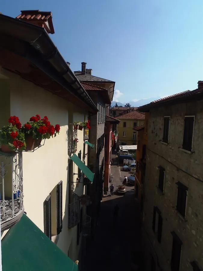 Albergo Dongo 3*,  Italy