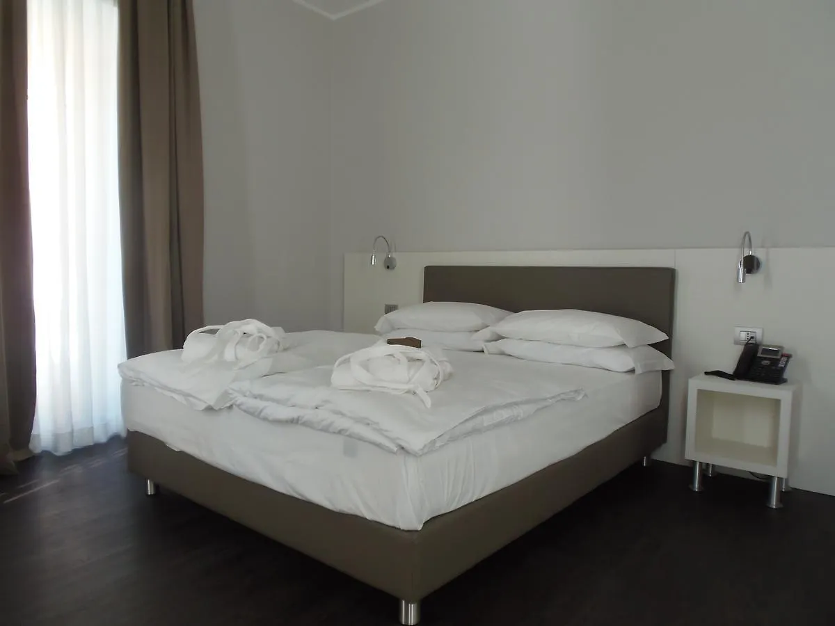 *** Hotel Albergo Dongo Italy