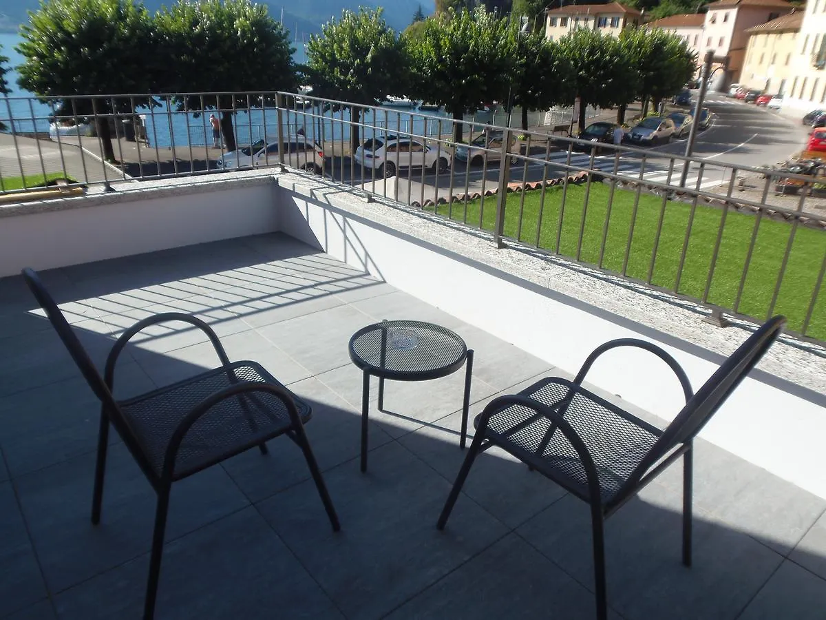 Albergo Dongo 3*,