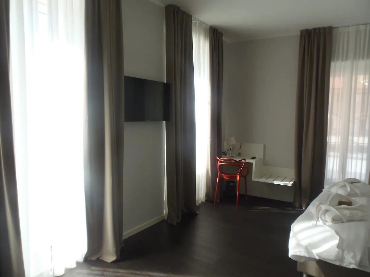 Albergo Dongo Italy